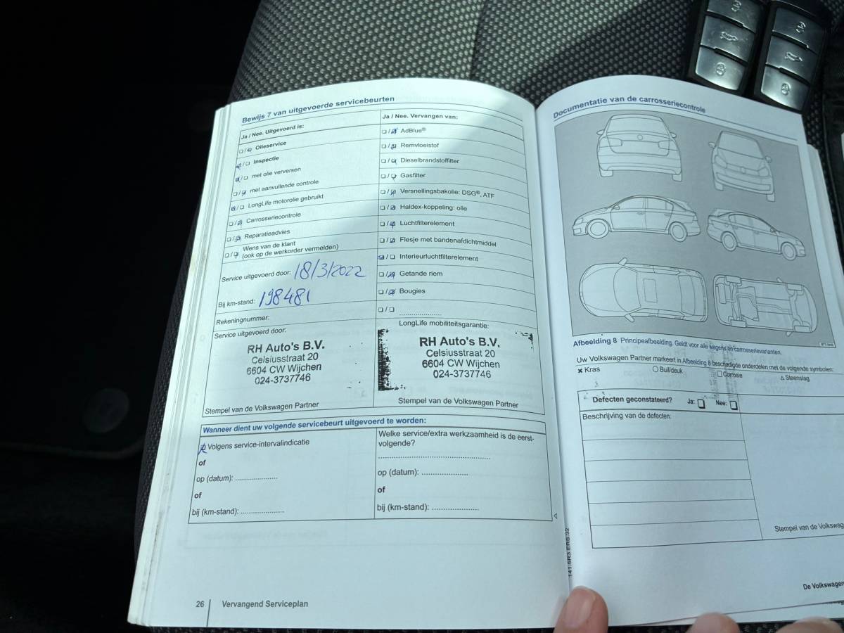 Volkswagen Passat Volkswagen Passat Variant 2.0 TDI Highline BlueMotion | Stoel koeling/massage + Cruise + Clima Nu € 5.975,-!!!