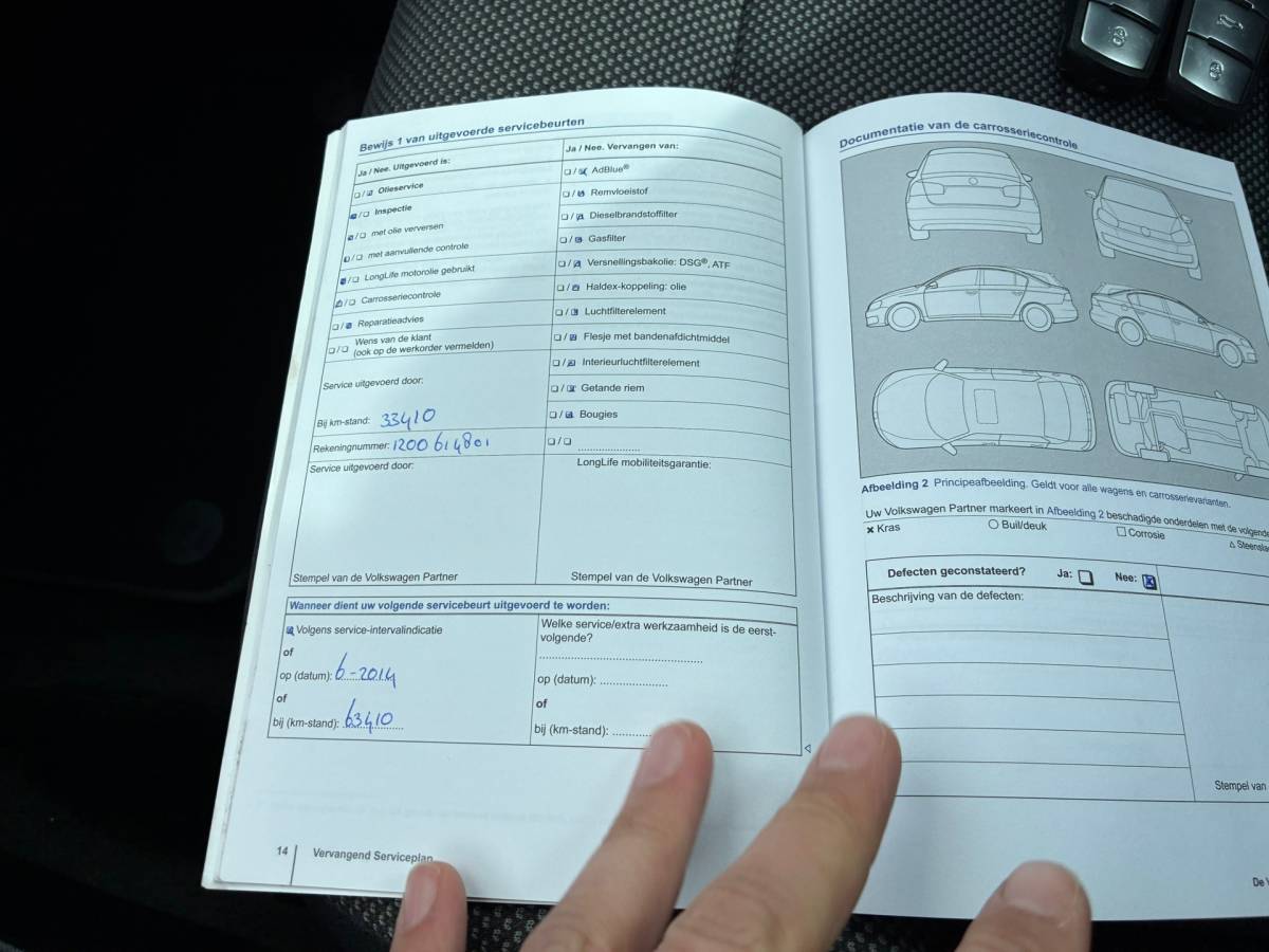 Volkswagen Passat Volkswagen Passat Variant 2.0 TDI Highline BlueMotion | Stoel koeling/massage + Cruise + Clima Nu € 5.975,-!!!