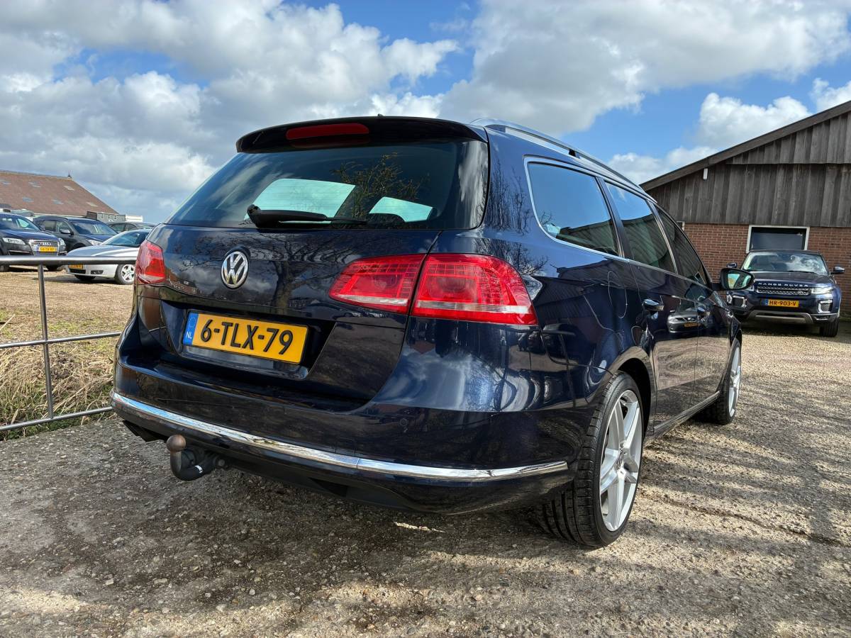 Volkswagen Passat Volkswagen Passat Variant 2.0 TDI Highline BlueMotion | Stoel koeling/massage + Cruise + Clima Nu € 5.975,-!!!