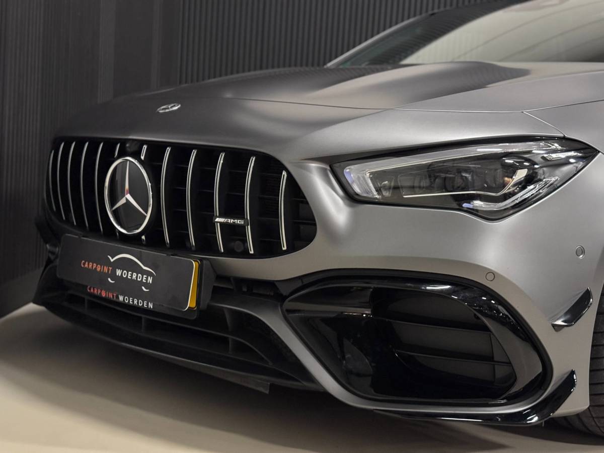 Mercedes-Benz CLA Mercedes-Benz CLA-klasse Shooting Brake AMG 45 S 4MATIC+ PANO | SCHAALSTOELEN | BURMESTER | HUD