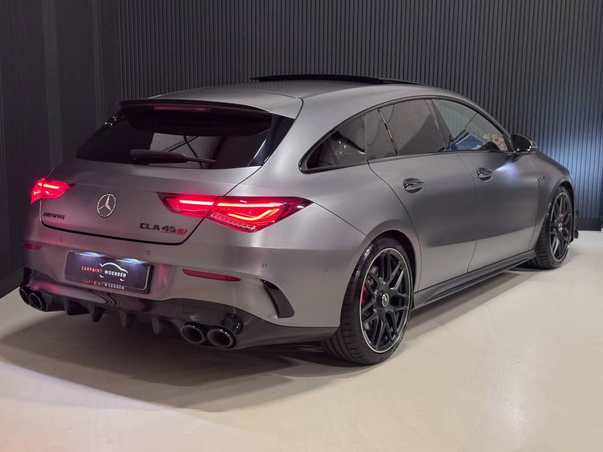 Mercedes-Benz CLA Mercedes-Benz CLA-klasse Shooting Brake AMG 45 S 4MATIC+ PANO | SCHAALSTOELEN | BURMESTER | HUD