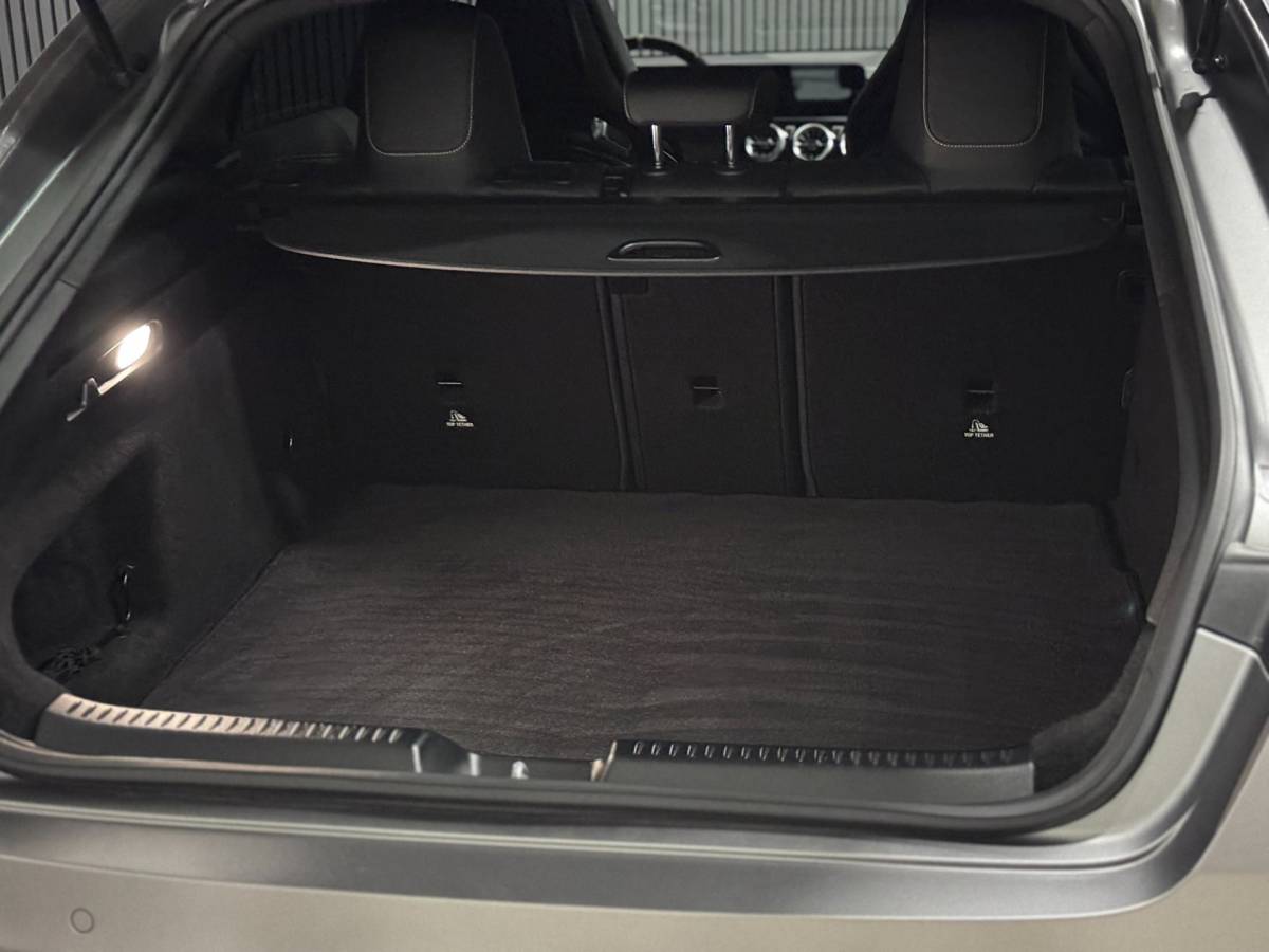 Mercedes-Benz CLA Mercedes-Benz CLA-klasse Shooting Brake AMG 45 S 4MATIC+ PANO | SCHAALSTOELEN | BURMESTER | HUD