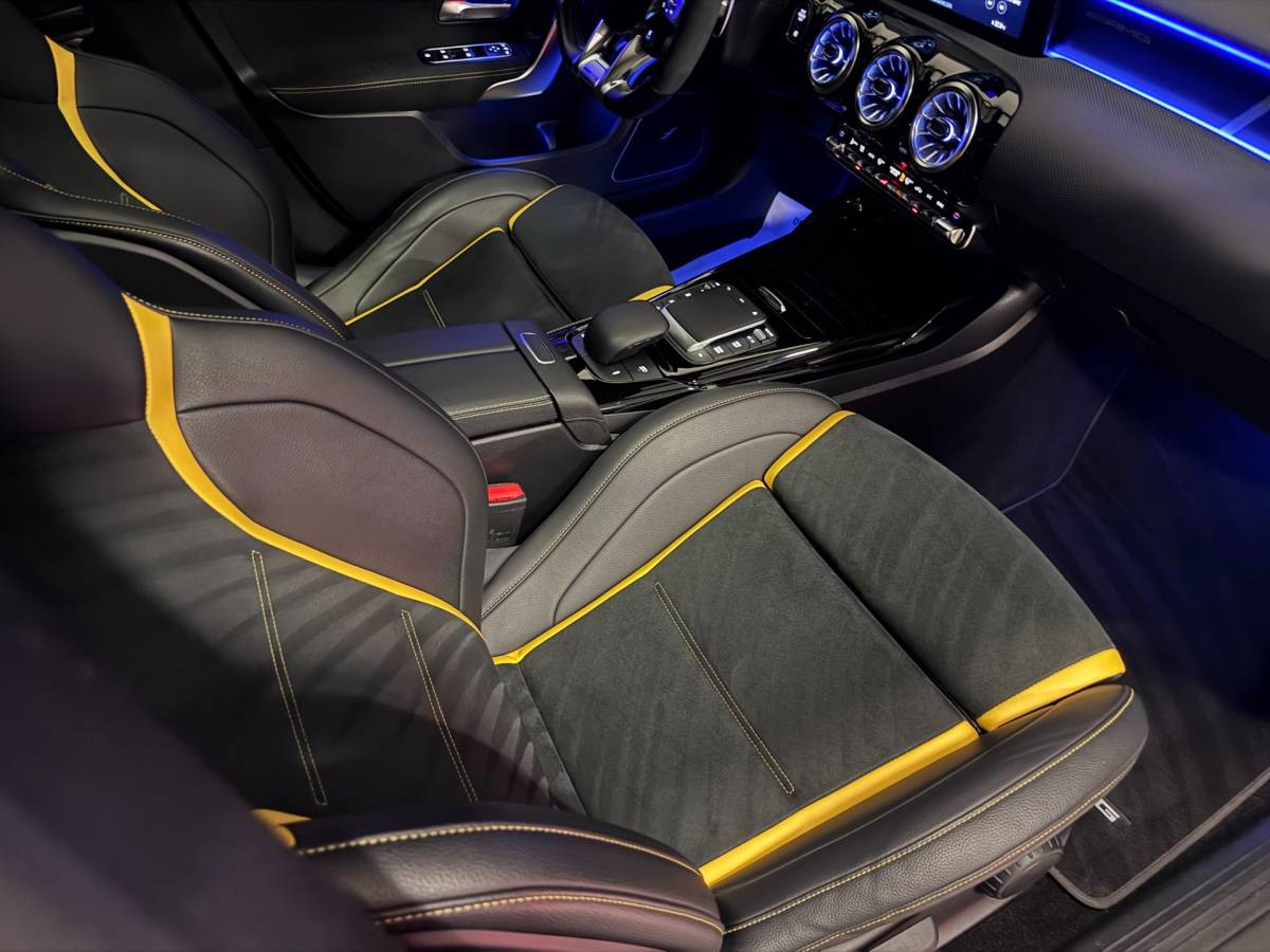 Mercedes-Benz CLA Mercedes-Benz CLA-klasse Shooting Brake AMG 45 S 4MATIC+ PANO | SCHAALSTOELEN | BURMESTER | HUD