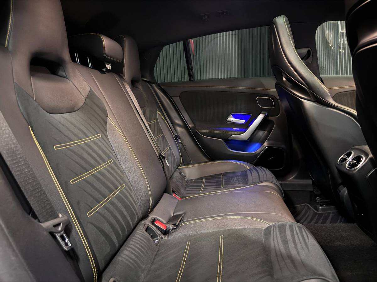 Mercedes-Benz CLA Mercedes-Benz CLA-klasse Shooting Brake AMG 45 S 4MATIC+ PANO | SCHAALSTOELEN | BURMESTER | HUD