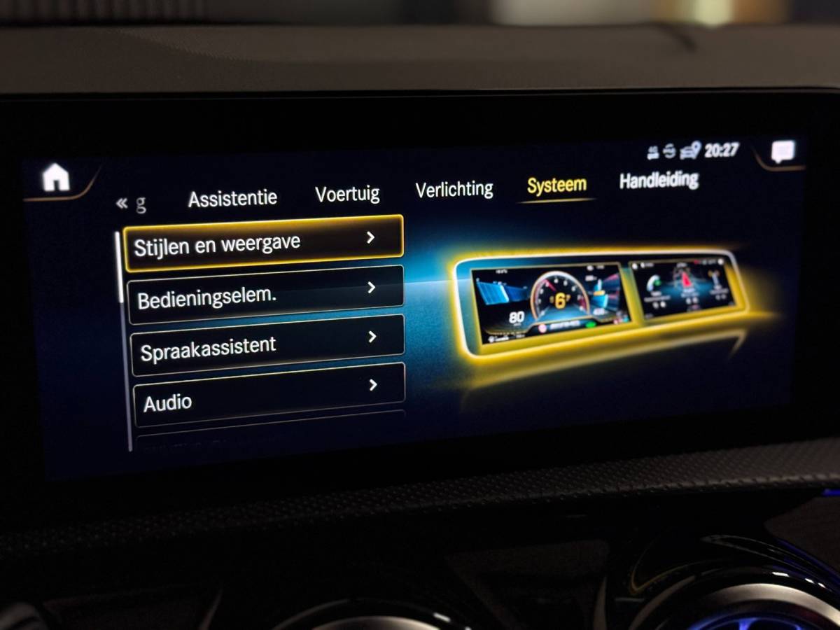 Mercedes-Benz CLA Mercedes-Benz CLA-klasse Shooting Brake AMG 45 S 4MATIC+ PANO | SCHAALSTOELEN | BURMESTER | HUD