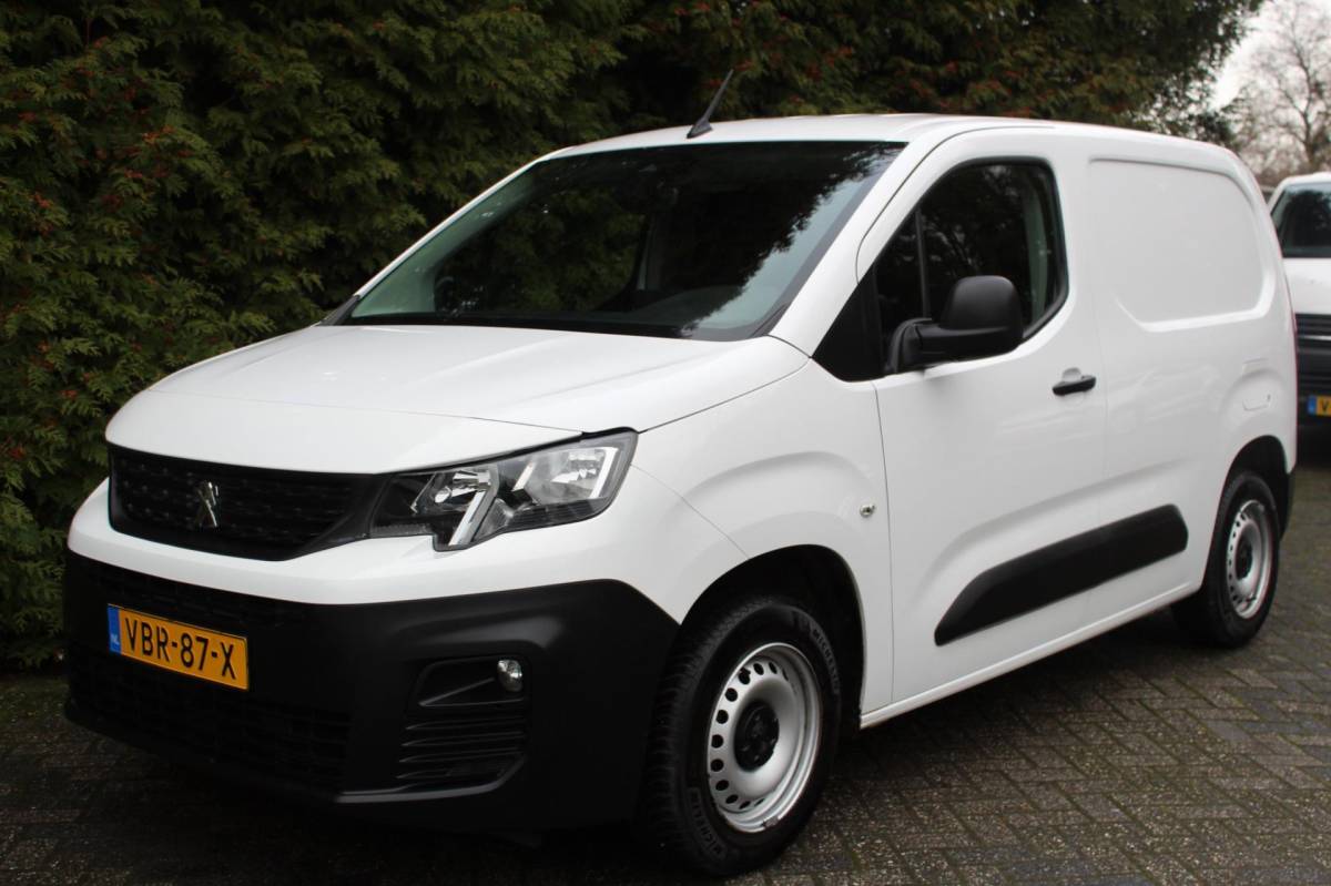 Peugeot Partner Peugeot Partner 1.6 BlueHDI Premium 75PK | Airco | Achterklep | Cruise Control | Elektrische Ramen
