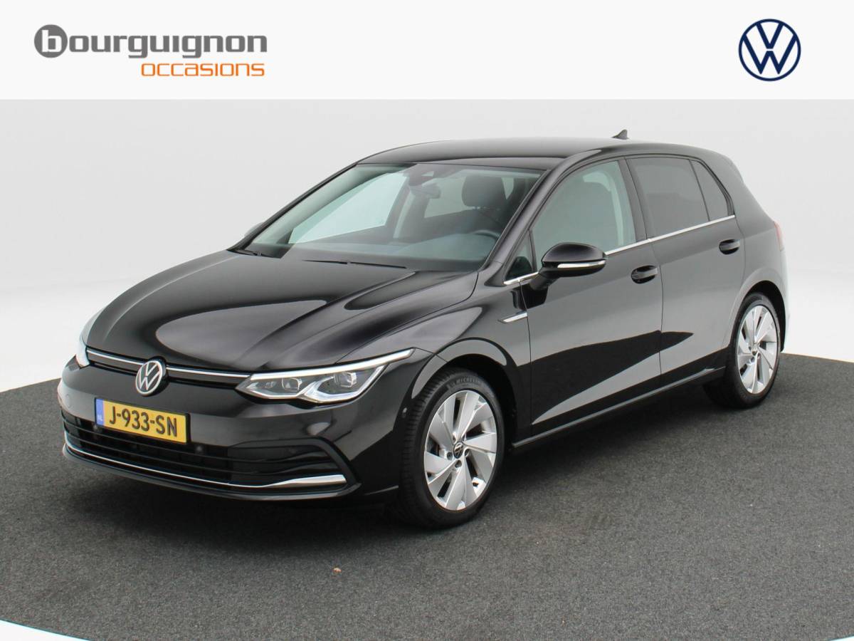 Volkswagen Golf Volkswagen Golf 1.5 eTSi 150 Pk Automaat Style | Adaptive Cruise | Climatronic | Camera | CarPlay | Navigatie | 17 Inch