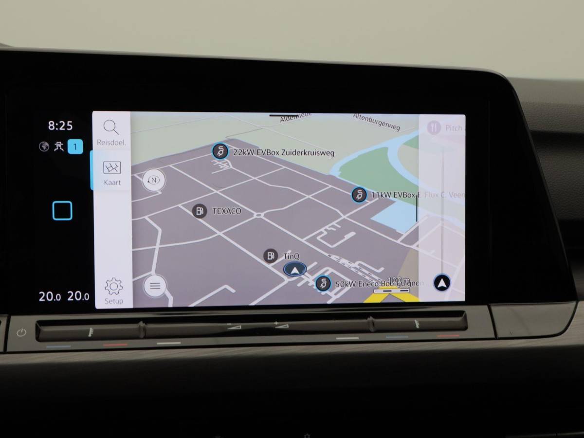 Volkswagen Golf Volkswagen Golf 1.5 eTSi 150 Pk Automaat Style | Adaptive Cruise | Climatronic | Camera | CarPlay | Navigatie | 17 Inch