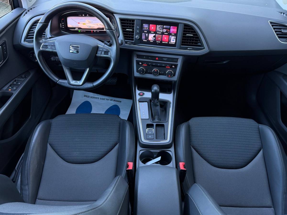 SEAT Leon Seat Leon ST 1.5 TSI 150pk Xcellence / Camera / CarPlay