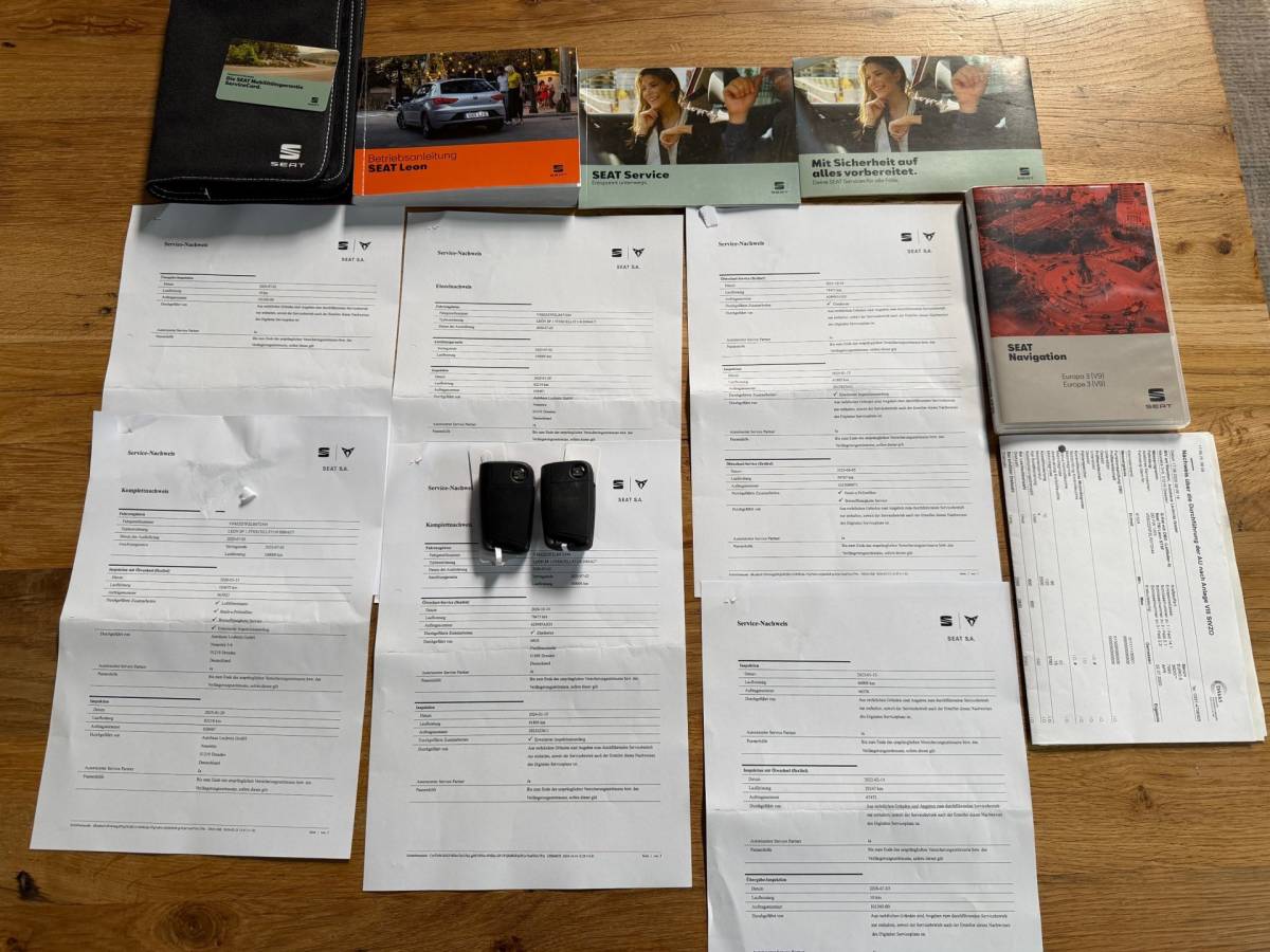 SEAT Leon Seat Leon ST 1.5 TSI 150pk Xcellence / Camera / CarPlay