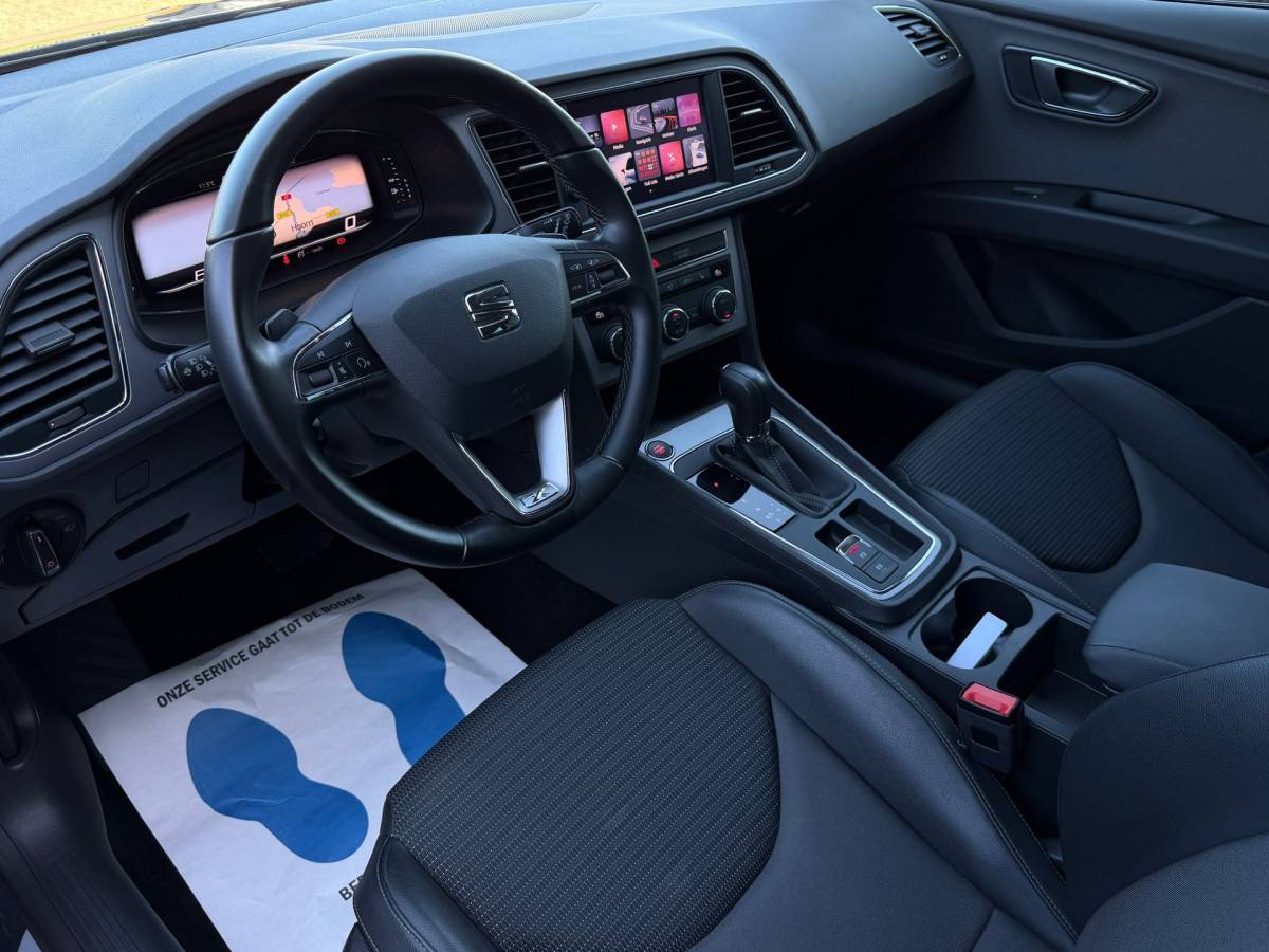 SEAT Leon Seat Leon ST 1.5 TSI 150pk Xcellence / Camera / CarPlay