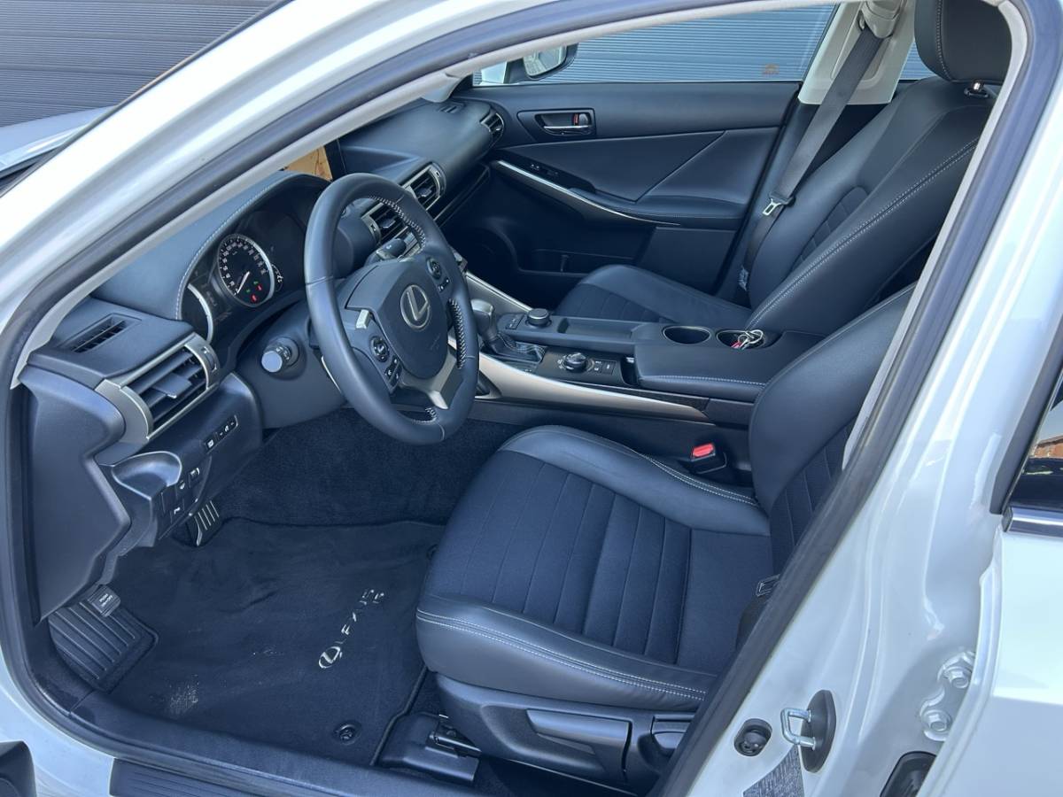 Lexus IS LEXUS Is 300h Hybrid 181pk Business Line