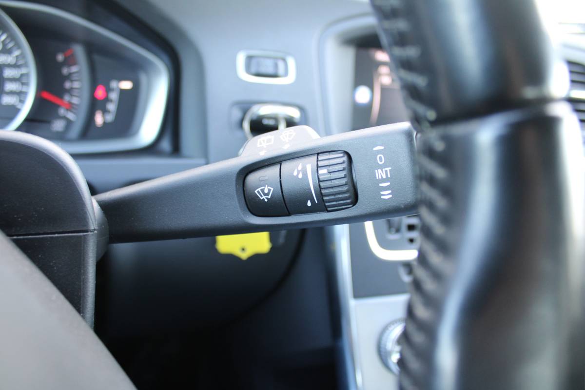 Volvo V60 Volvo V60 T3 153PK Automaat FWD Polar+ | Stoelverwarming | Navigatie | Bluetooth | Climate control | Cruise control |