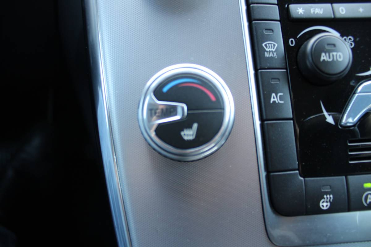 Volvo V60 Volvo V60 T3 153PK Automaat FWD Polar+ | Stoelverwarming | Navigatie | Bluetooth | Climate control | Cruise control |