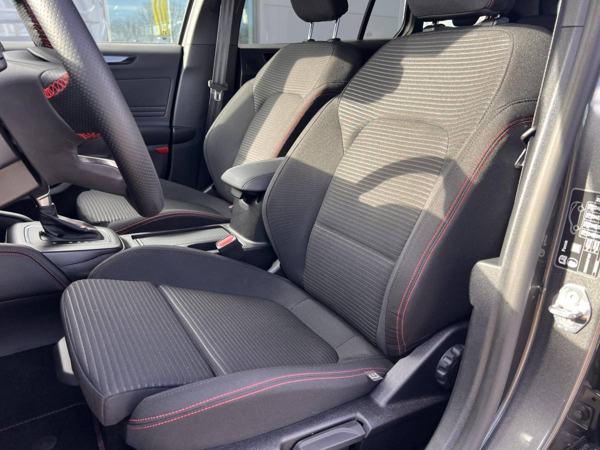 Ford Focus Ford Focus Wagon 1.0 EcoBoost Hybrid ST Line X 155pk | AGR-stoelen | Winterpack | Driver Assistance pack | Orig. NL auto