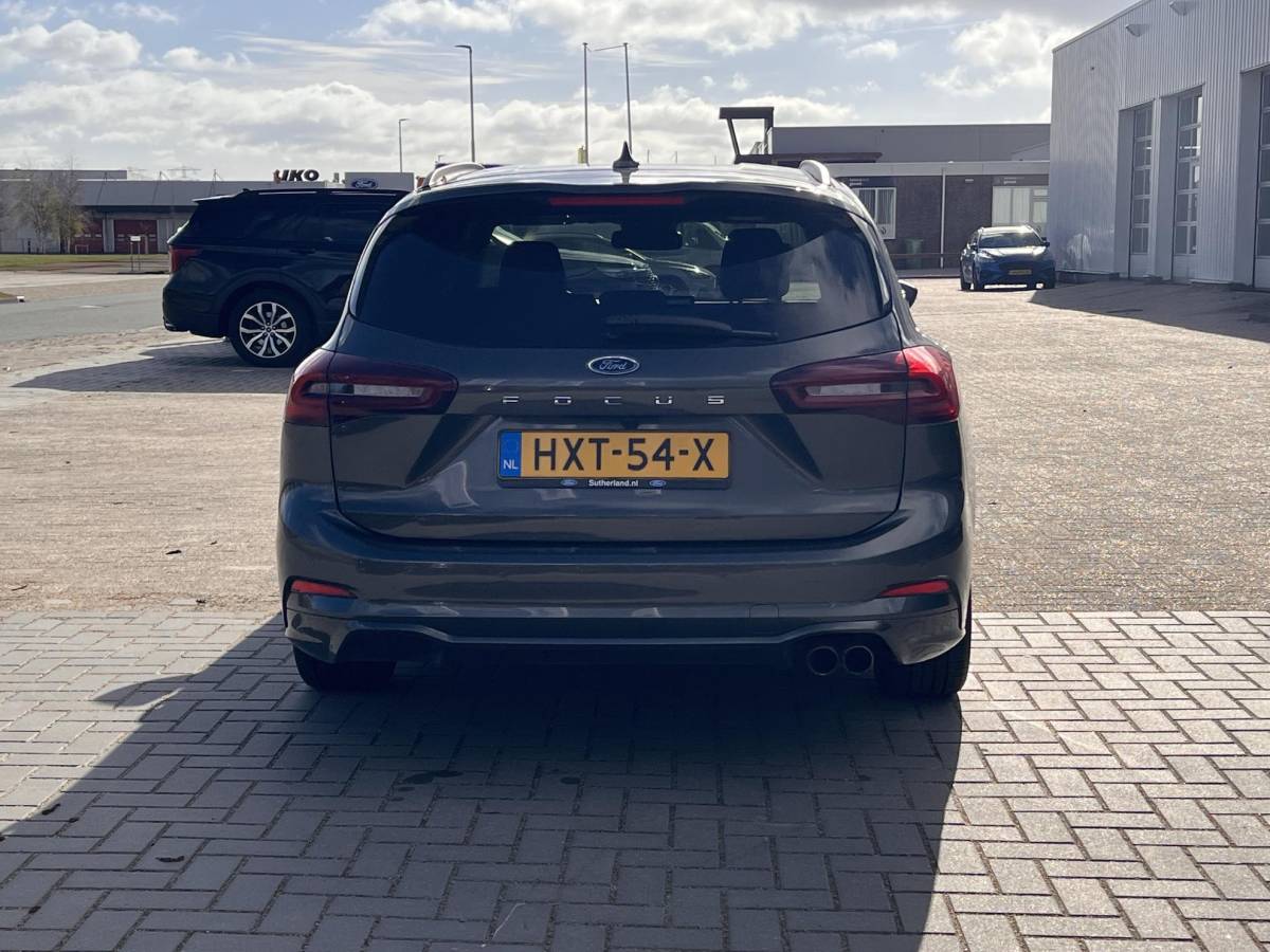 Ford Focus Ford Focus Wagon 1.0 EcoBoost Hybrid ST Line X 155pk | AGR-stoelen | Winterpack | Driver Assistance pack | Orig. NL auto