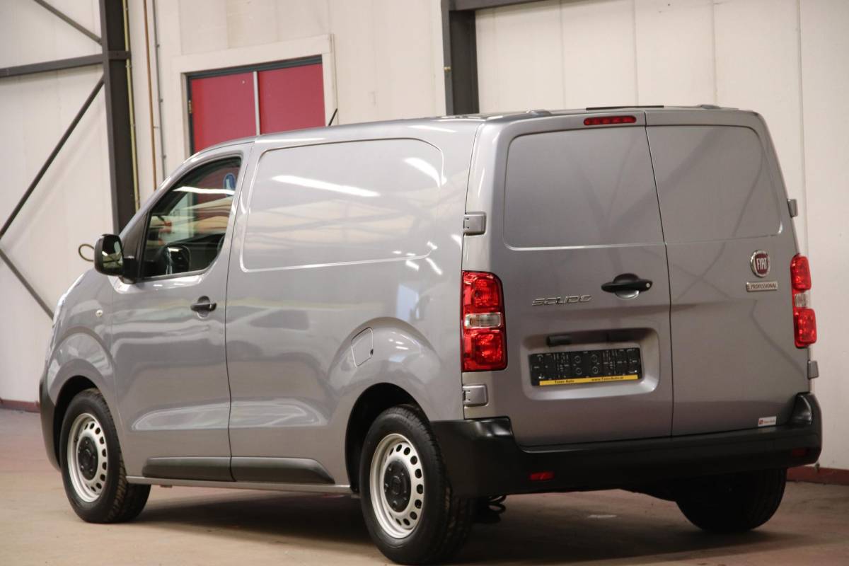 Fiat Scudo Fiat Scudo 1.5 MULTIJET 120PK COMPACT BUSINESS Fiat Scudo 1.5 MULTIJET 120 COMPACT BUSINESS