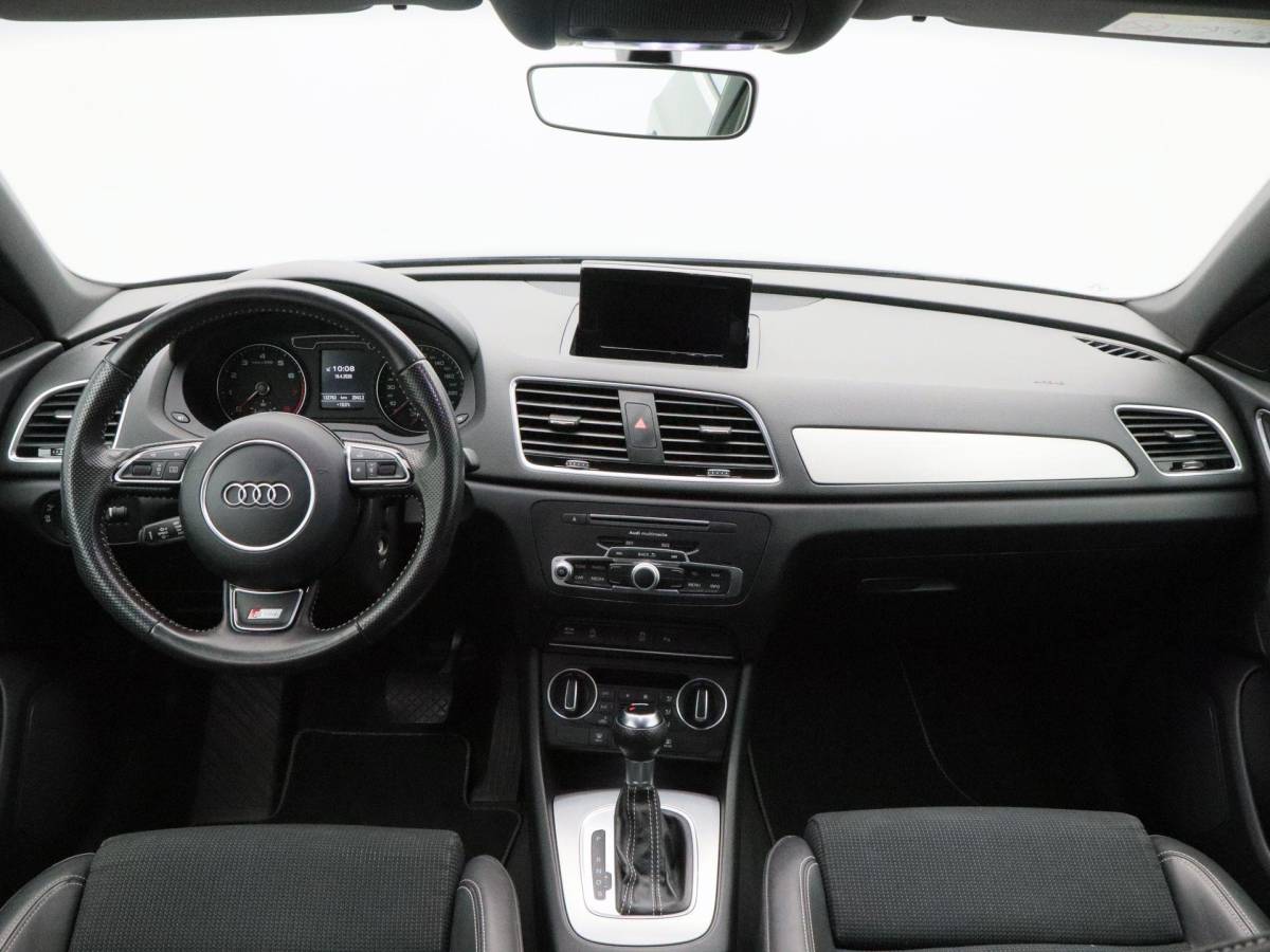 Audi Q3 Audi Q3 1.4 TFSi 150 Pk Automaat S-Line | Trekhaak | Half Leer | Cruise Control | Camera | Climatronic | Navigatie | 18 Inch