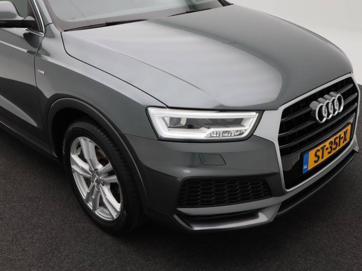 Audi Q3 Audi Q3 1.4 TFSi 150 Pk Automaat S-Line | Trekhaak | Half Leer | Cruise Control | Camera | Climatronic | Navigatie | 18 Inch