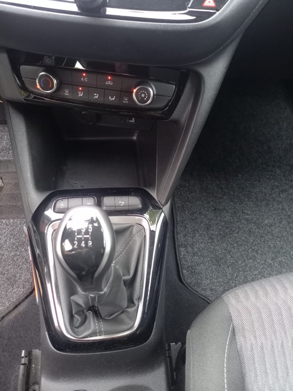 Opel Corsa Opel Corsa 1.2 Edition