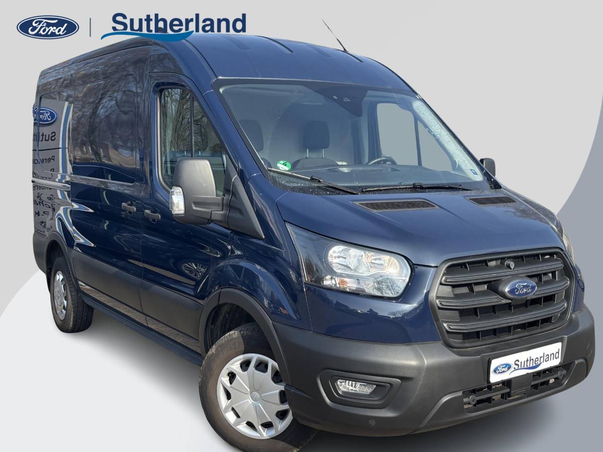 Ford Transit Ford Transit 350 2.0 TDCI L2H2 Trend | SCI | 130pk | Trekhaak | Achteruitrijcamera | Cruise control | Airco | Bluetooth | Voorruitverwarming | 3 zitplaatsen