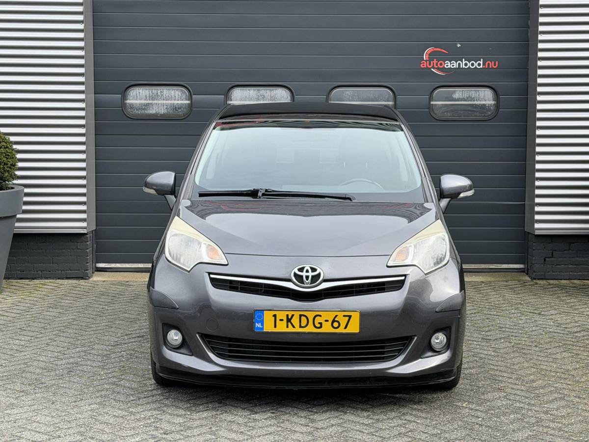 Toyota Verso-S Toyota Verso-S 1.3 VVT-i Aspiration | Camera | Cruise Control | Trekhaak | Privacy Glass |