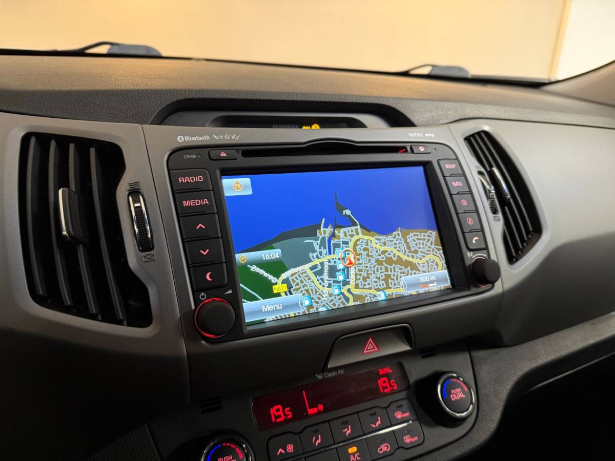 Kia Sportage Kia Sportage 1.6 GDI X-treme ComfortLine *24.000Km!* 1ste Eigenaar|Trekhaak|Camera|Navi|Cruise|NAP