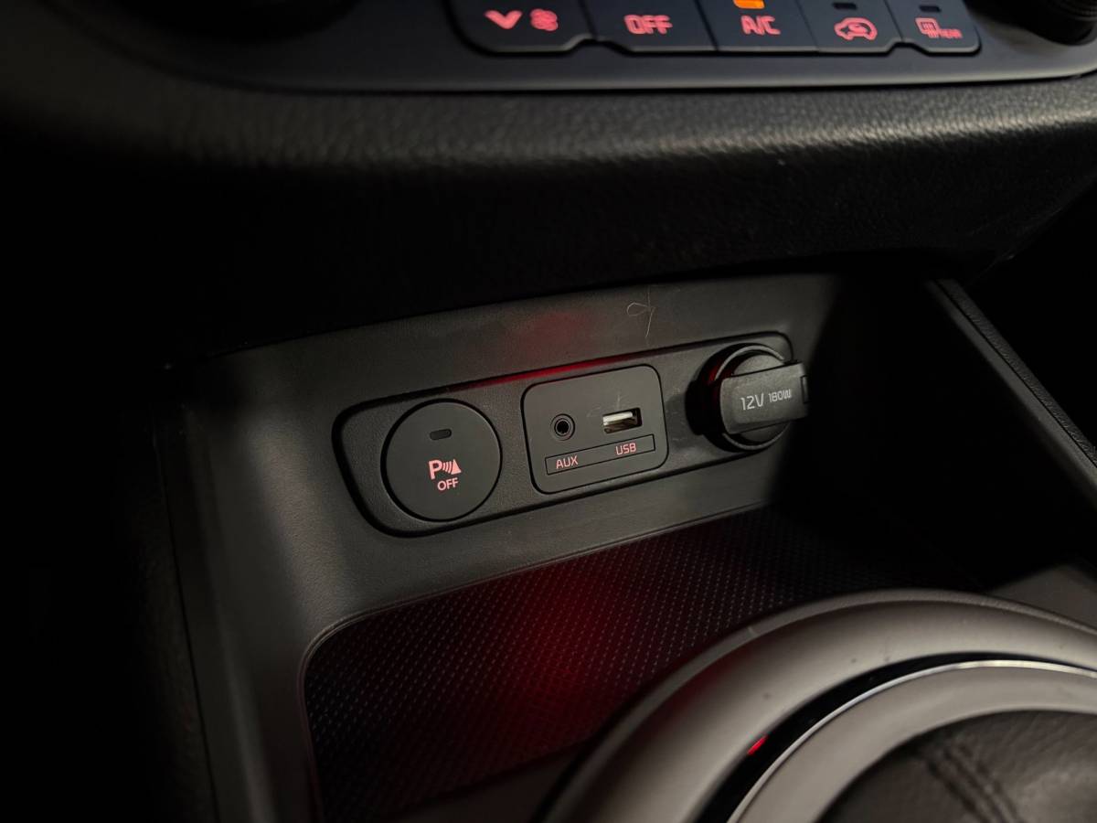 Kia Sportage Kia Sportage 1.6 GDI X-treme ComfortLine *24.000Km!* 1ste Eigenaar|Trekhaak|Camera|Navi|Cruise|NAP