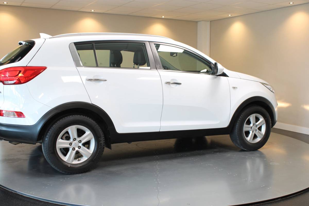 Kia Sportage Kia Sportage 1.6 GDI X-treme ComfortLine *24.000Km!* 1ste Eigenaar|Trekhaak|Camera|Navi|Cruise|NAP