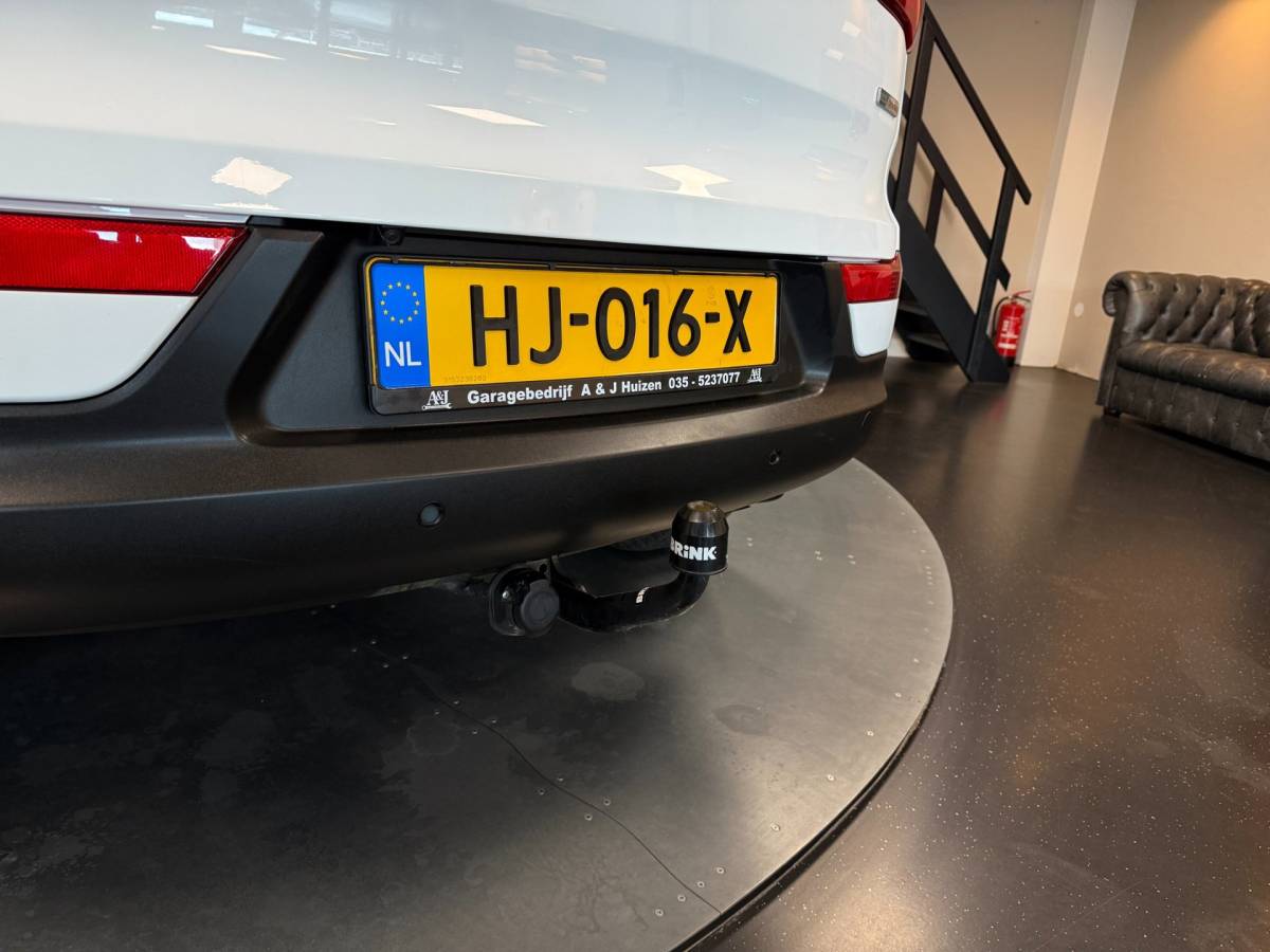 Kia Sportage Kia Sportage 1.6 GDI X-treme ComfortLine *24.000Km!* 1ste Eigenaar|Trekhaak|Camera|Navi|Cruise|NAP