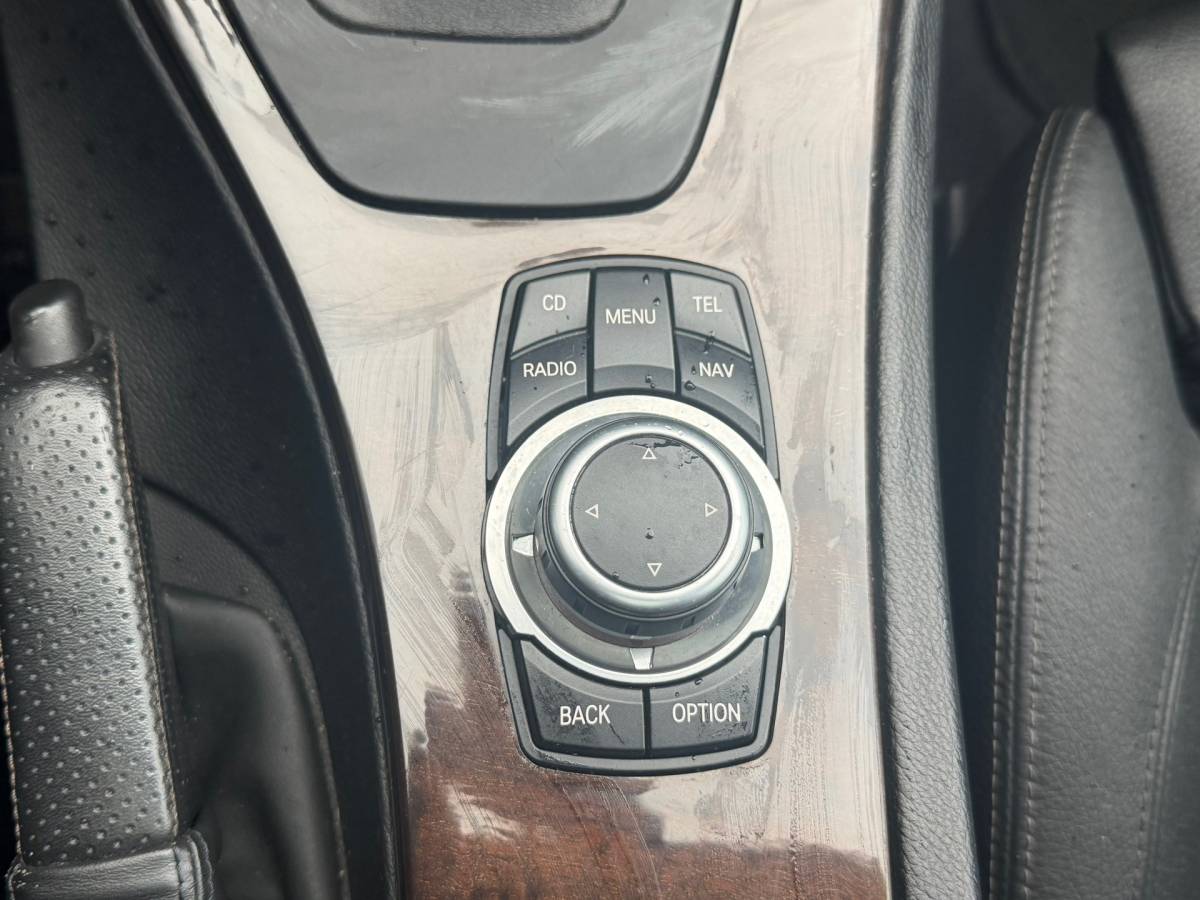 BMW 3 Serie BMW 3-serie 335i AUTOMAAT-LEER-PDC-NAVI-CRUISE