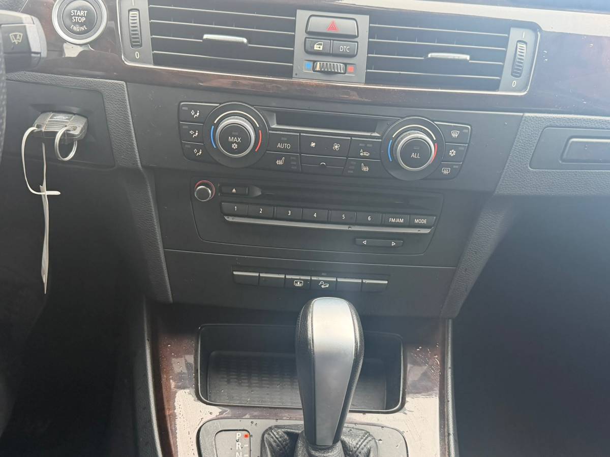 BMW 3 Serie BMW 3-serie 335i AUTOMAAT-LEER-PDC-NAVI-CRUISE