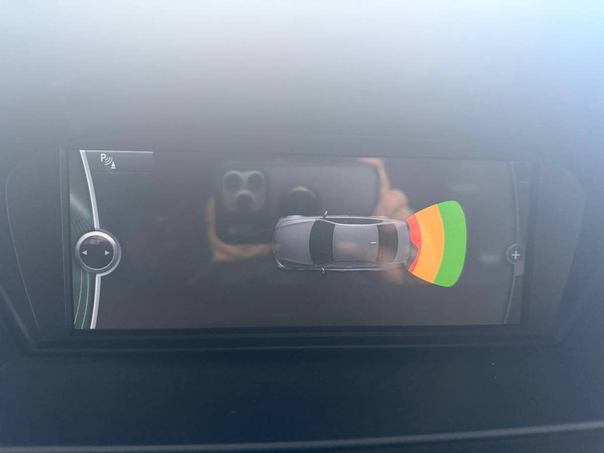 BMW 3 Serie BMW 3-serie 335i AUTOMAAT-LEER-PDC-NAVI-CRUISE
