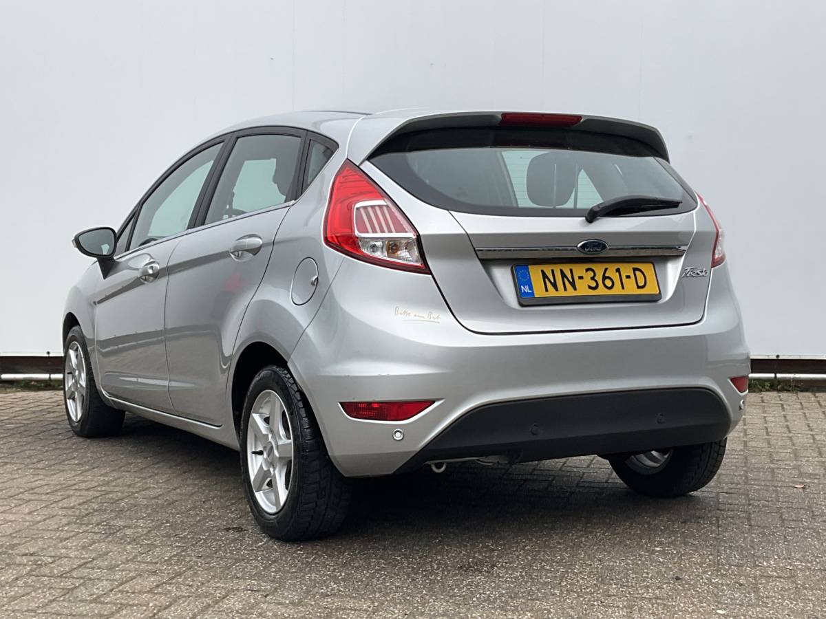 Ford Fiesta Ford Fiesta 1.5 TDCi Titanium Lease Edition Clima Cruise Audio BT