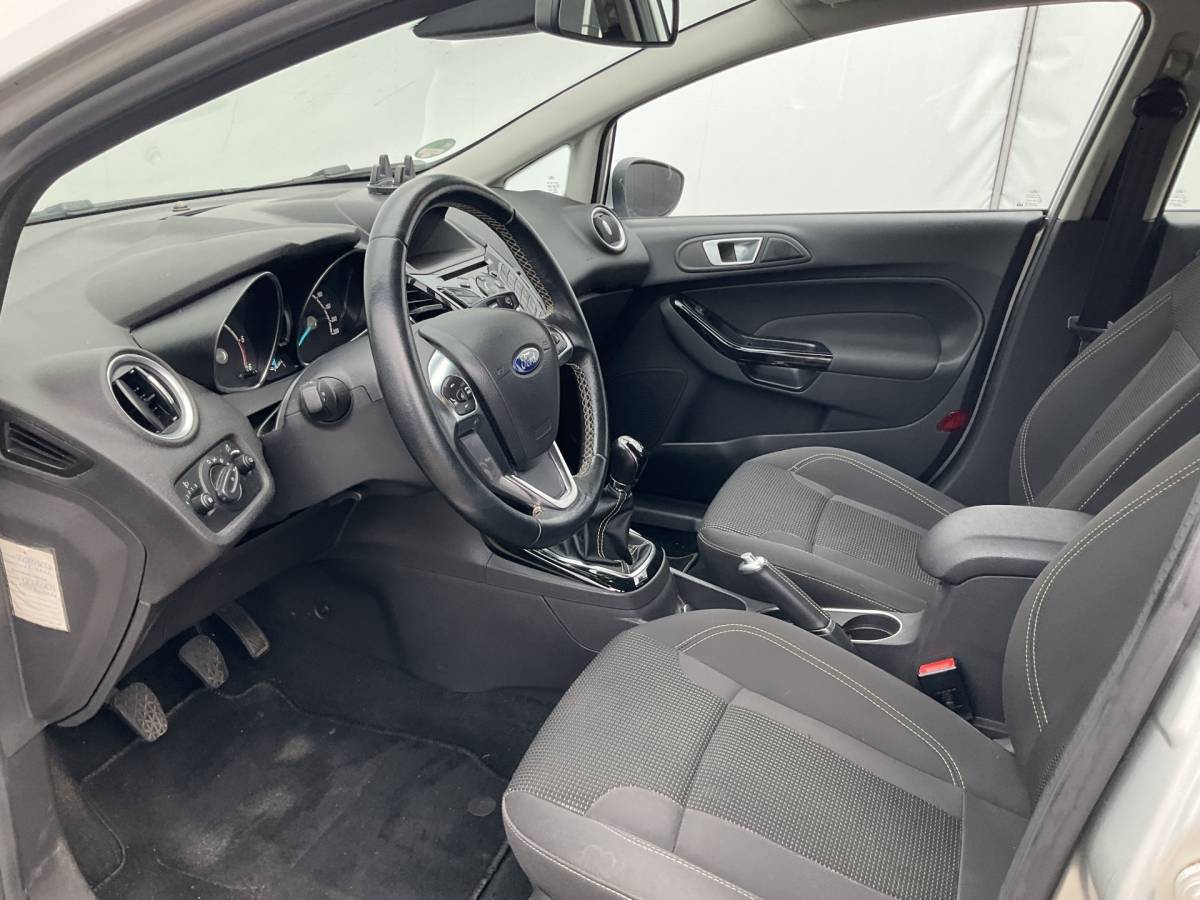 Ford Fiesta Ford Fiesta 1.5 TDCi Titanium Lease Edition Clima Cruise Audio BT