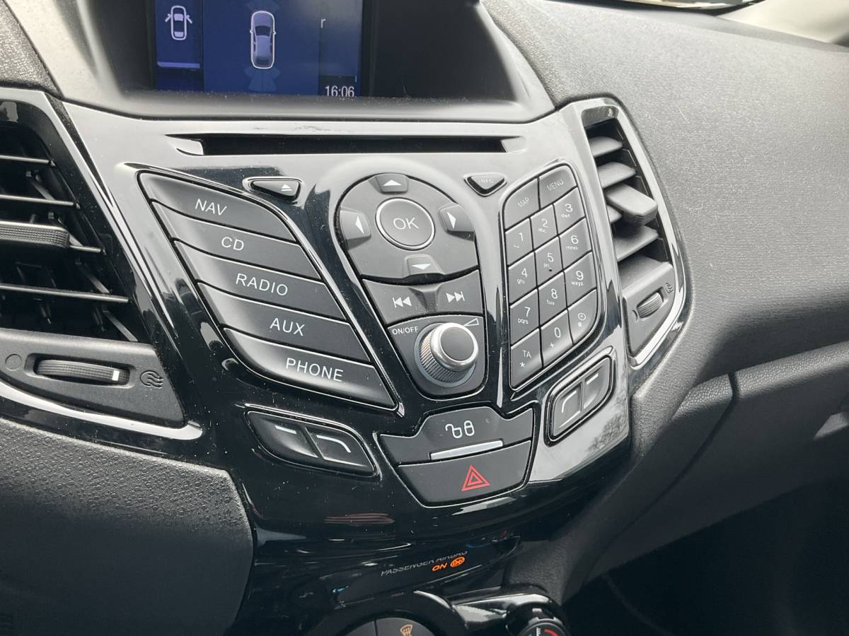 Ford Fiesta Ford Fiesta 1.5 TDCi Titanium Lease Edition Clima Cruise Audio BT