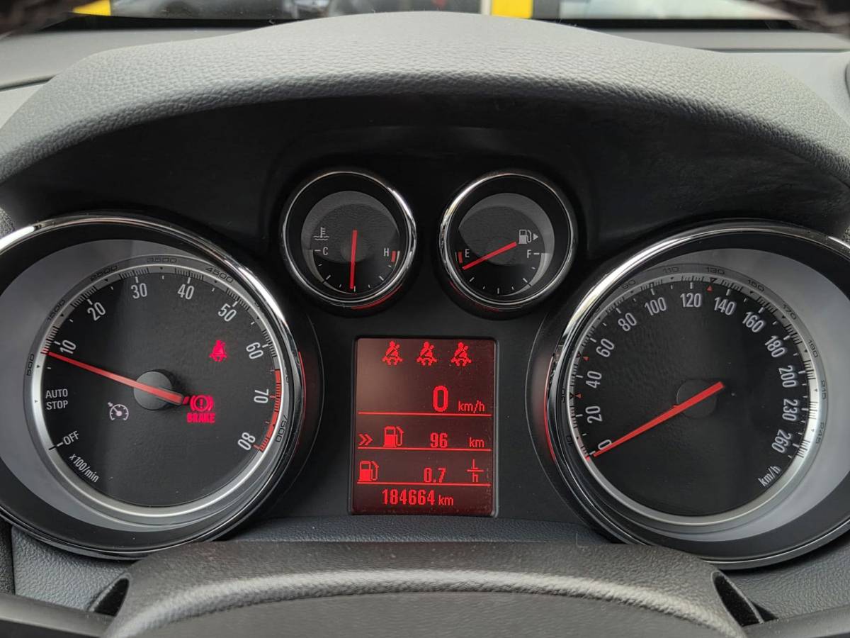 Opel Mokka Opel Mokka 1.4 T Cosmo 4×4 | Stoel- + Stuurverwarming | Camera + Sensoren | Navi | Tel