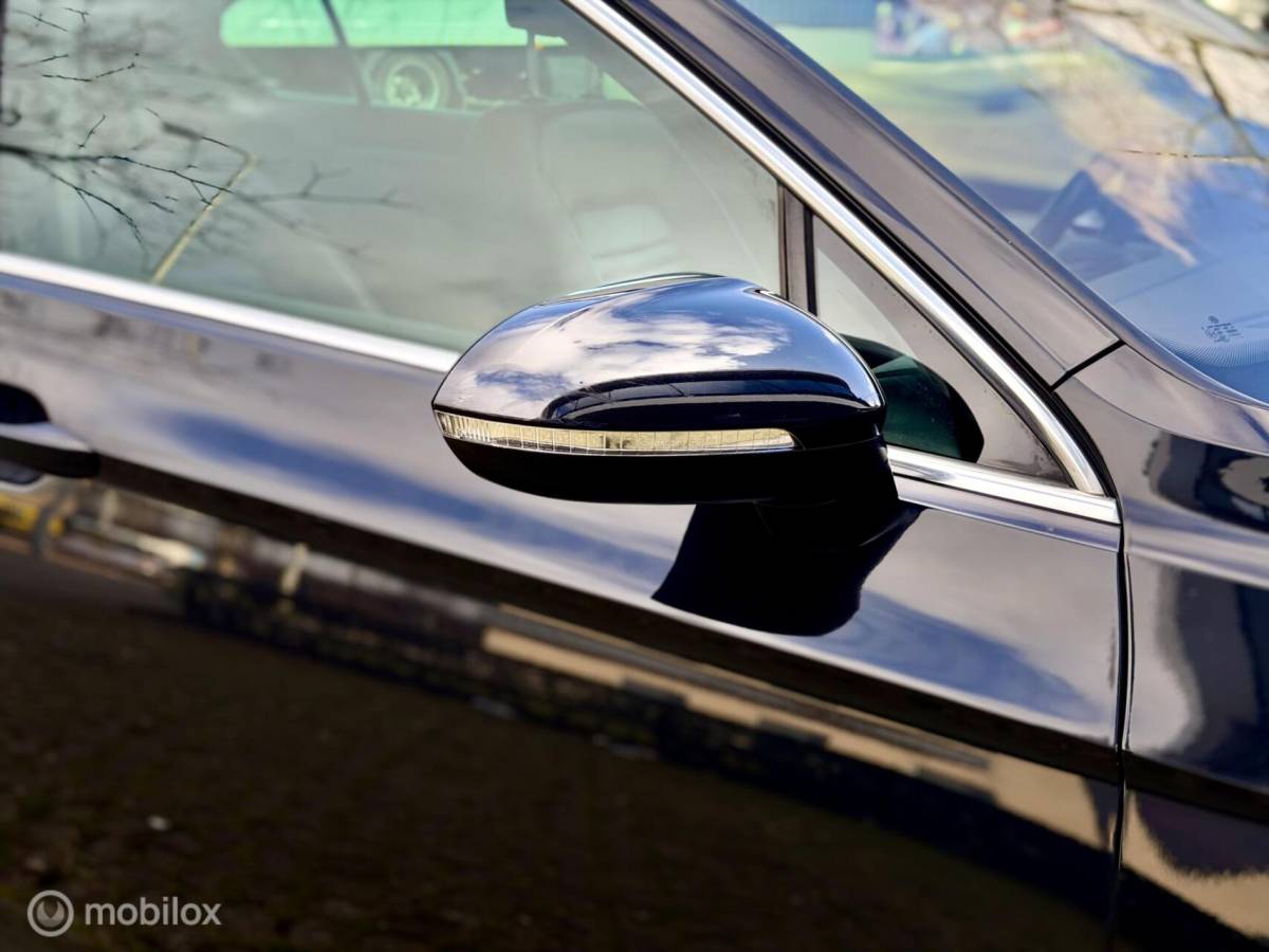 Volkswagen Passat Volkswagen Passat 1.8 TSI Highline DSG | Full Options | PANO