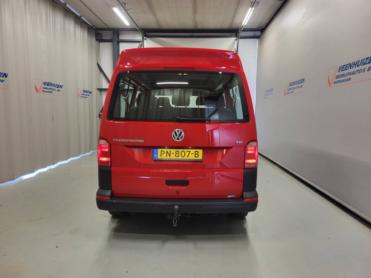 Volkswagen Transporter Volkswagen Transporter Kombi 2.0TDI L2/H2 8-Personenbus Automaat Euro 6!