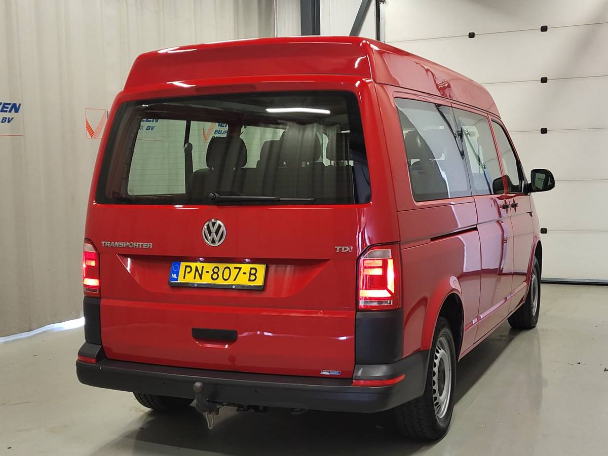 Volkswagen Transporter Volkswagen Transporter Kombi 2.0TDI L2/H2 8-Personenbus Automaat Euro 6!
