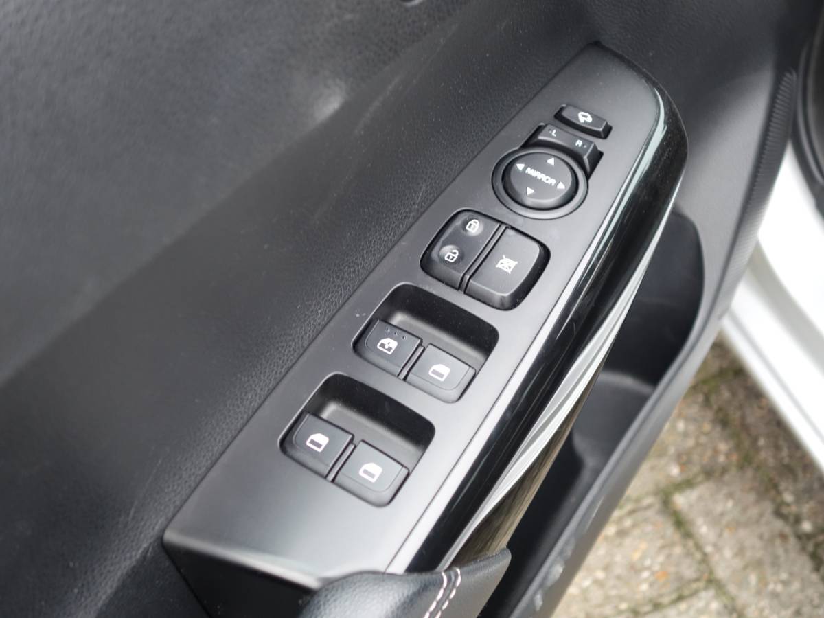 Kia Picanto Kia Picanto 1.0 Design Edition | navigatie | cruisecontrole