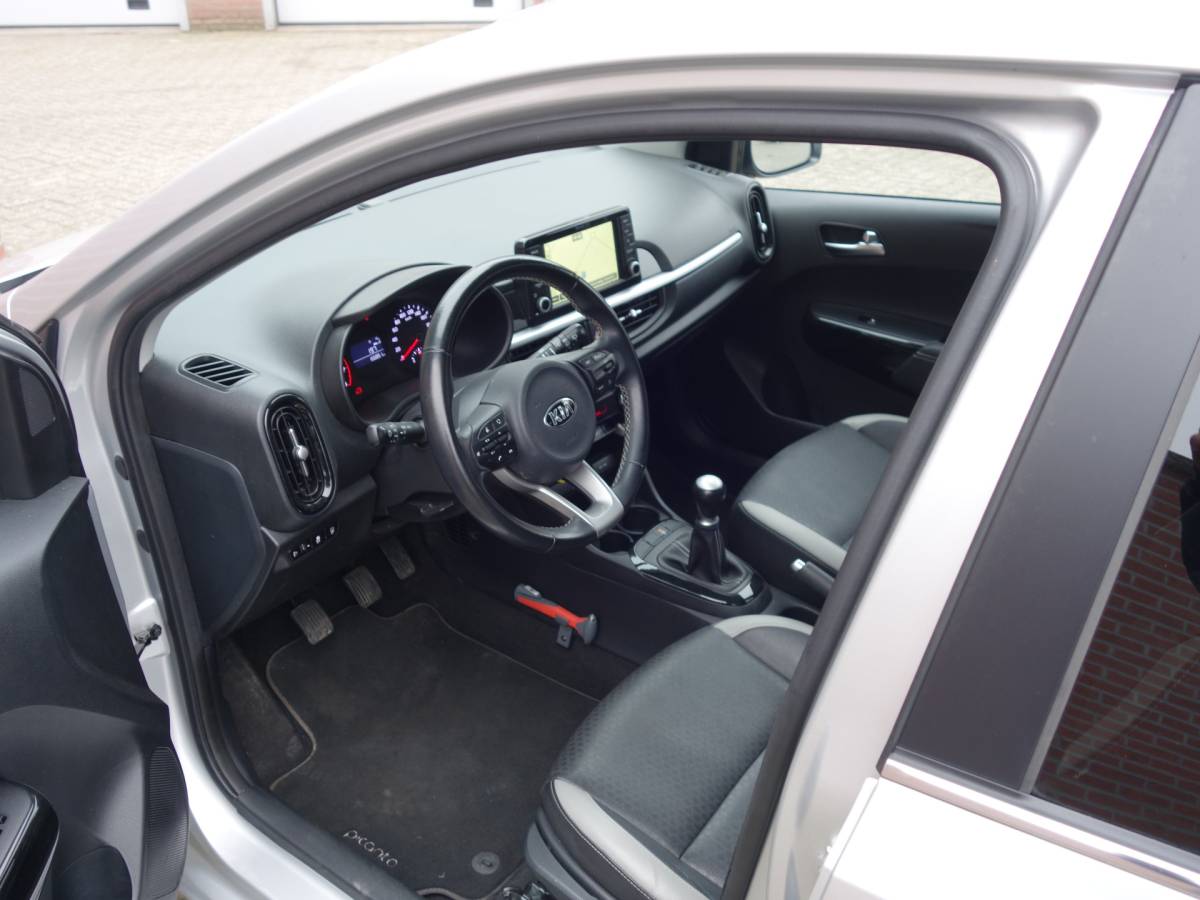 Kia Picanto Kia Picanto 1.0 Design Edition | navigatie | cruisecontrole