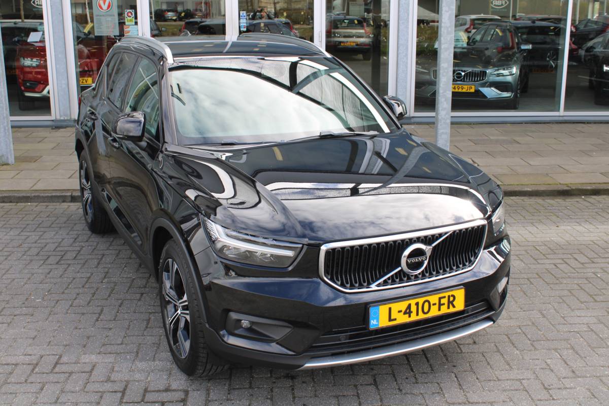 Volvo XC40 Volvo XC40 T3 164PK Automaat Business Pro | Keyless Entry | BLIS | Camera achter | PDC V+A | Apple/Android Carplay | El. Achterklep |