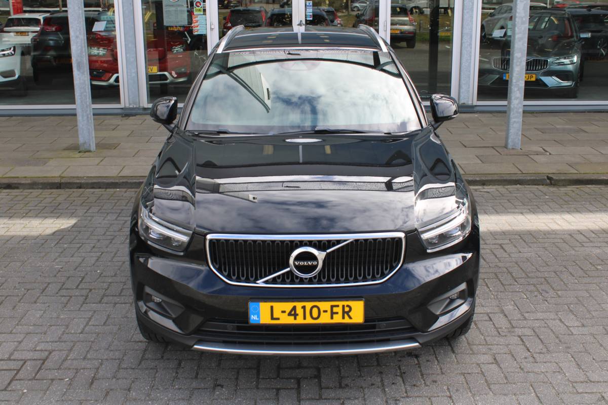 Volvo XC40 Volvo XC40 T3 164PK Automaat Business Pro | Keyless Entry | BLIS | Camera achter | PDC V+A | Apple/Android Carplay | El. Achterklep |