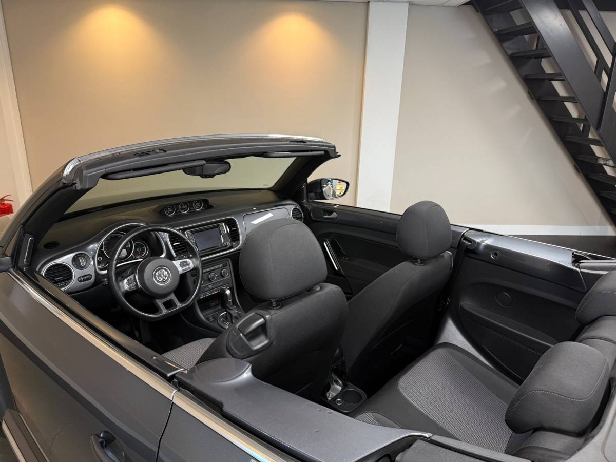 Volkswagen Beetle Volkswagen Beetle Cabriolet 1.2 TSI Design BlueMotion *Automaat* Stoelverw.|Fender Audio|Windscherm|Cruise|Navi|NAP