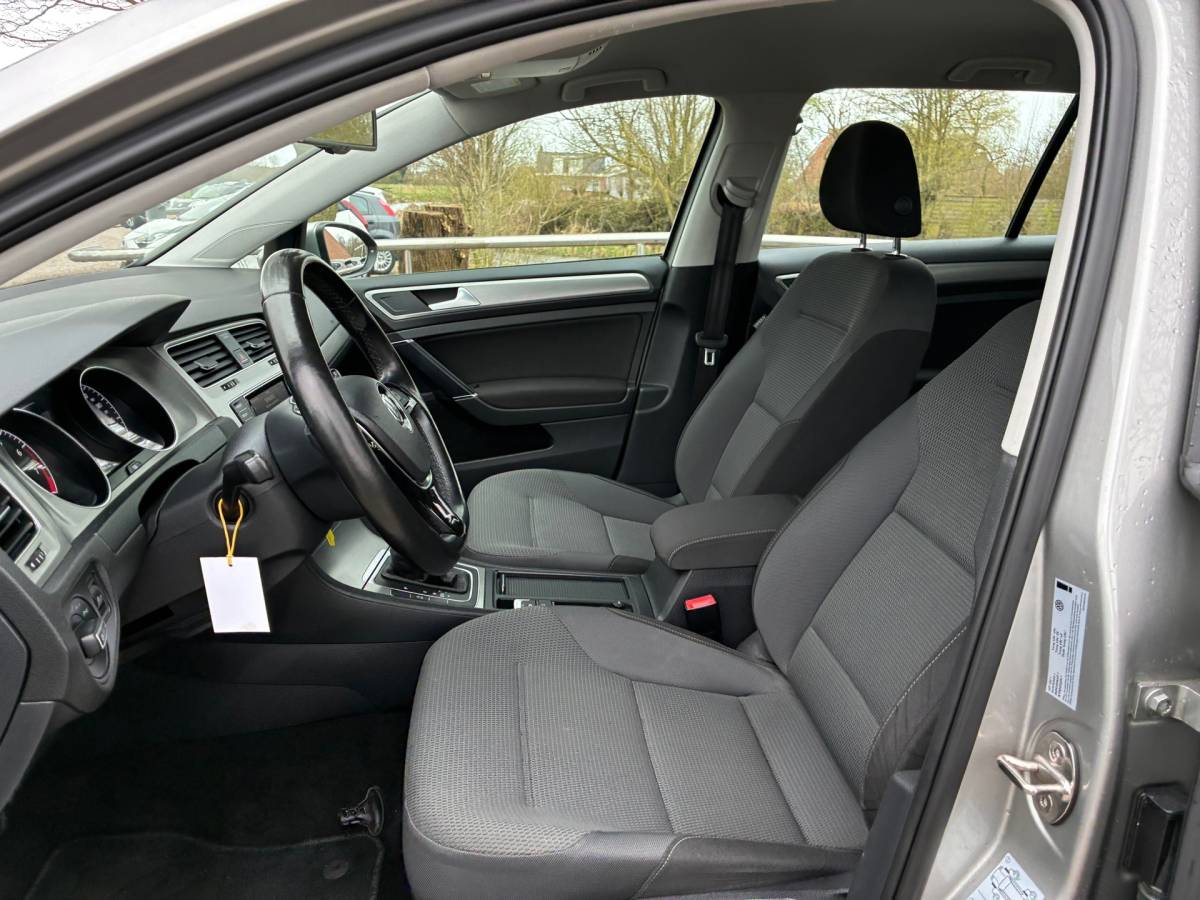 Volkswagen Golf Volkswagen Golf Variant 1.2 TSI Automaat | Navi + Clima + Cruise nu €9.975,-!!!