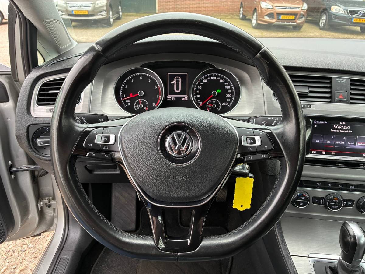 Volkswagen Golf Volkswagen Golf Variant 1.2 TSI Automaat | Navi + Clima + Cruise nu €9.975,-!!!