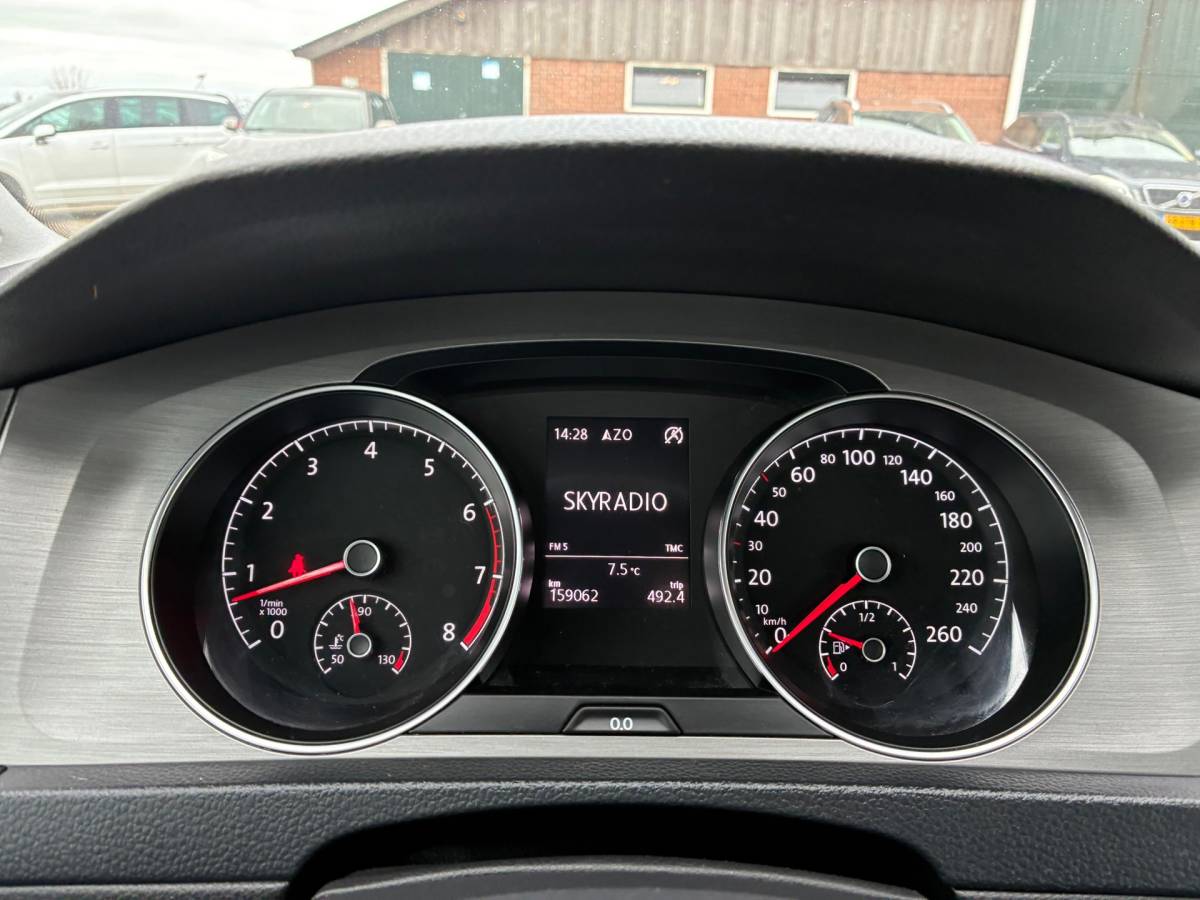 Volkswagen Golf Volkswagen Golf Variant 1.2 TSI Automaat | Navi + Clima + Cruise nu €9.975,-!!!