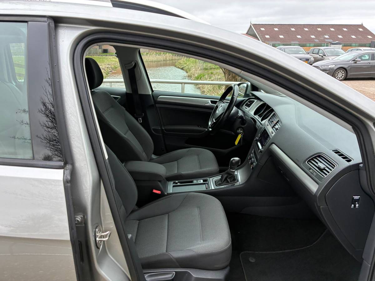 Volkswagen Golf Volkswagen Golf Variant 1.2 TSI Automaat | Navi + Clima + Cruise nu €9.975,-!!!