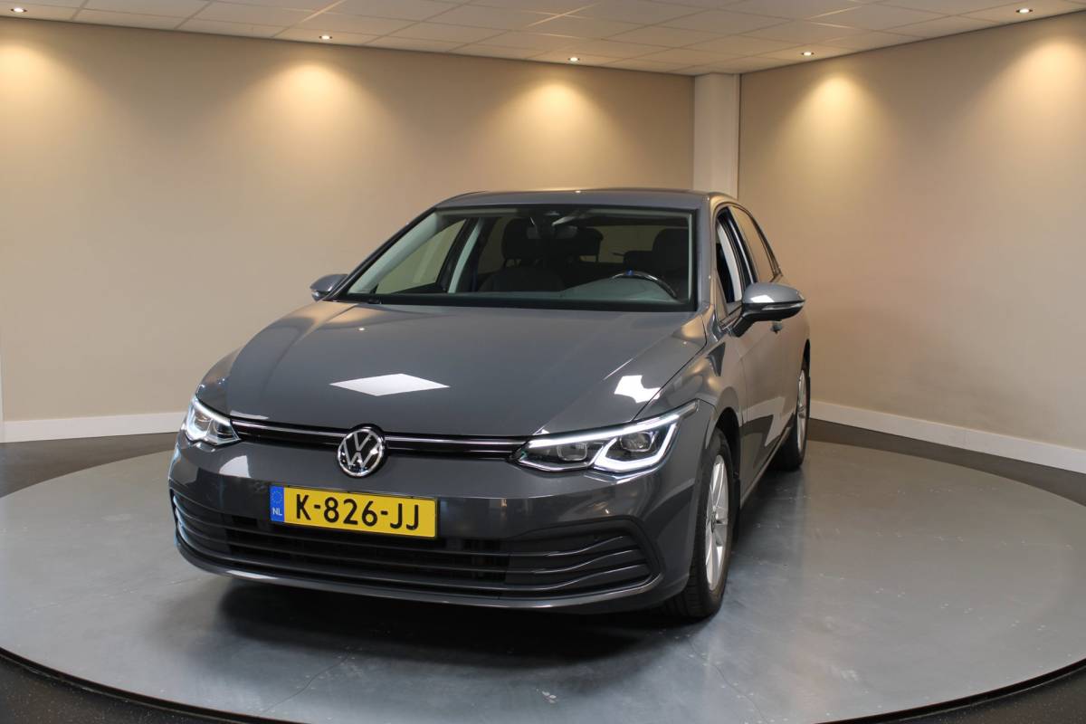Volkswagen Golf Volkswagen Golf 1.0 TSI Life Business *Alcantara* Massage|Camera|IQ Drive|Sfeerverlichting